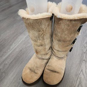 UGG Bailey Button Suede Boots - Size 8